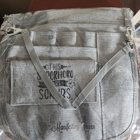 Manifesting Queen Gray Healthcare Worker Waist Bag NIP - Picture 5 of 5